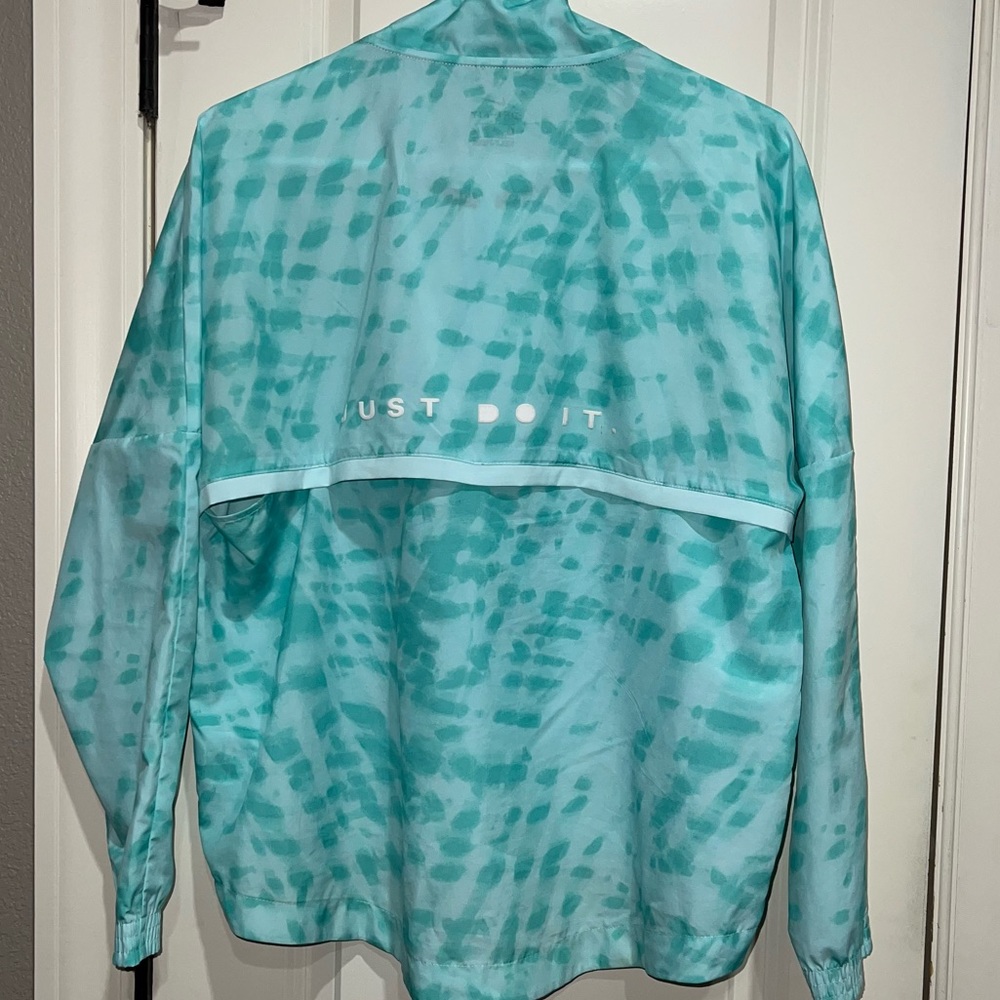 Nike mint green jacket - Picture 3 of 6